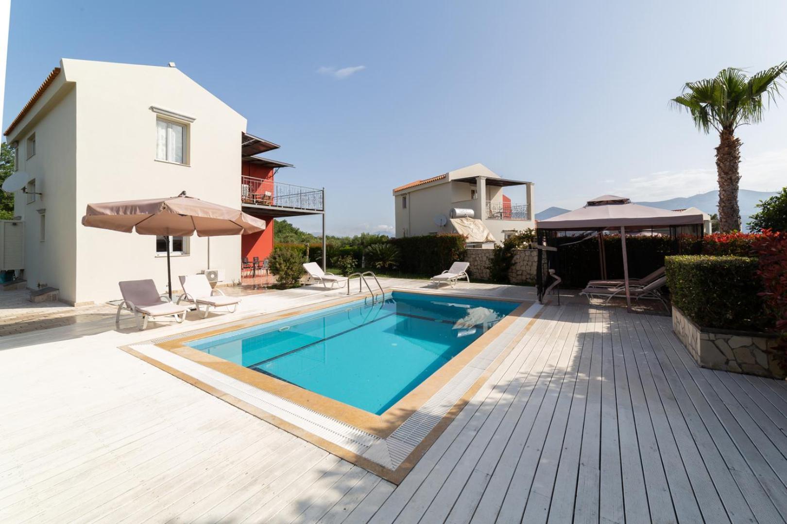 Apolafsi Aparthotel Lixouri Exterior foto